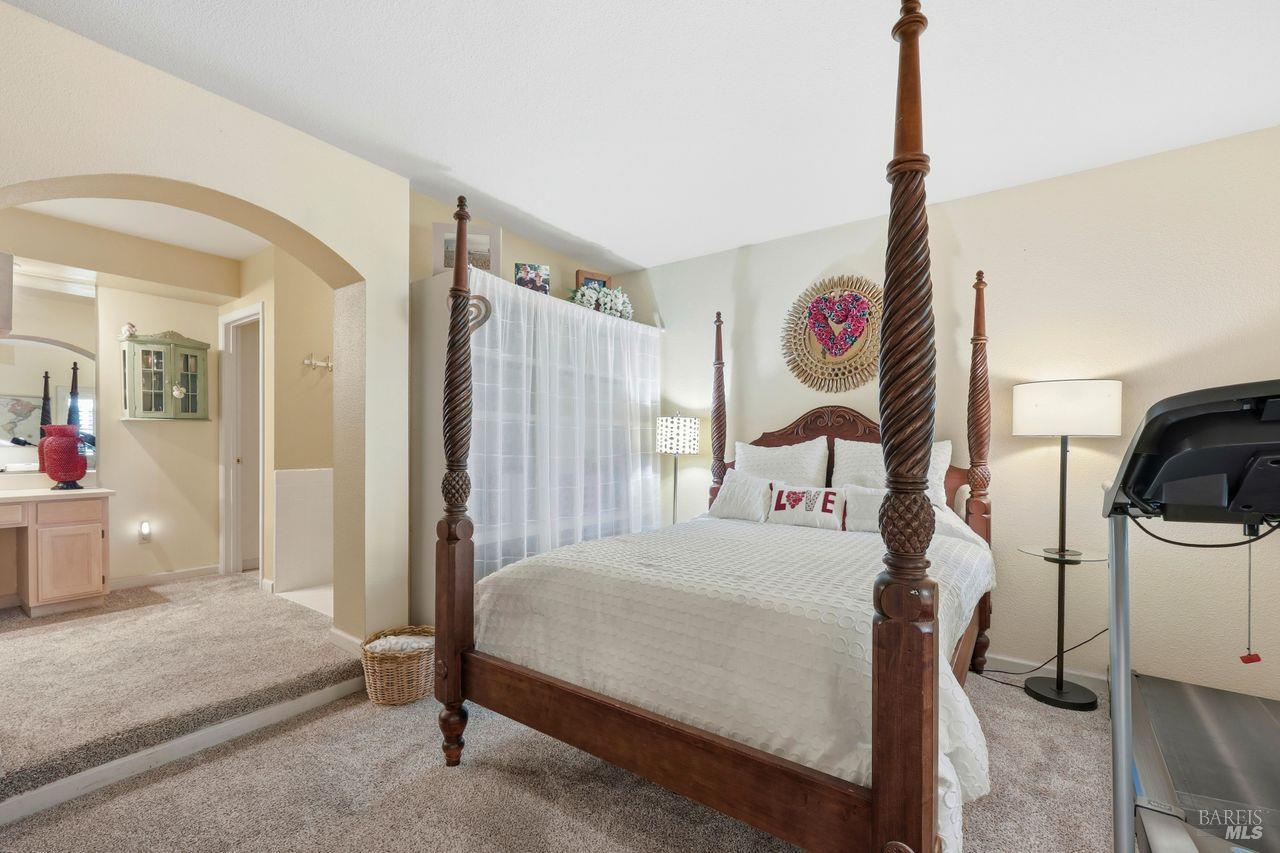 Property photo 35