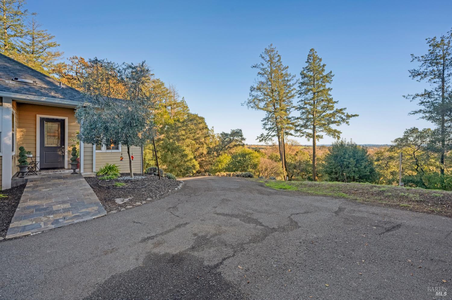 Property photo 44