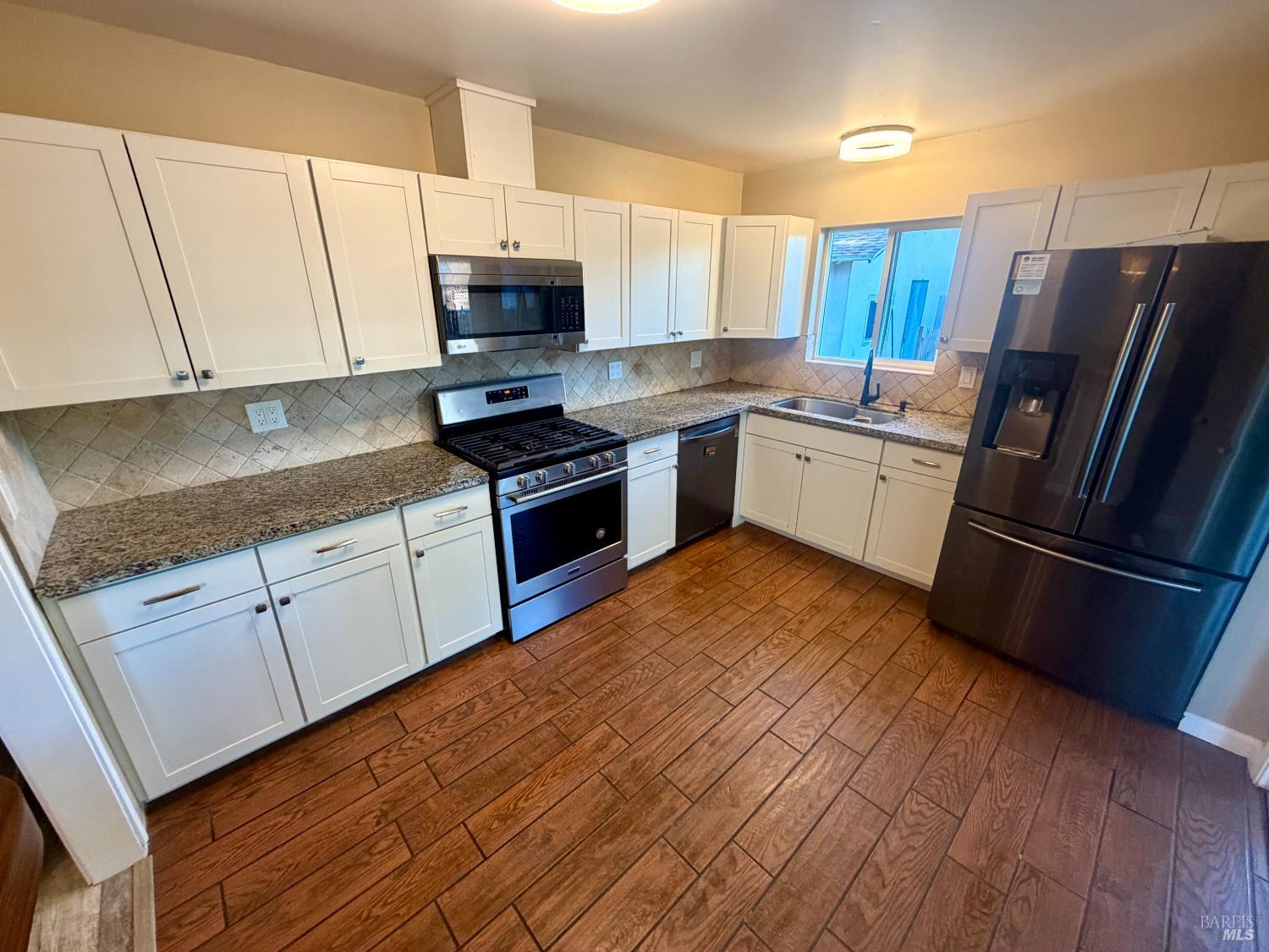 Property photo 13