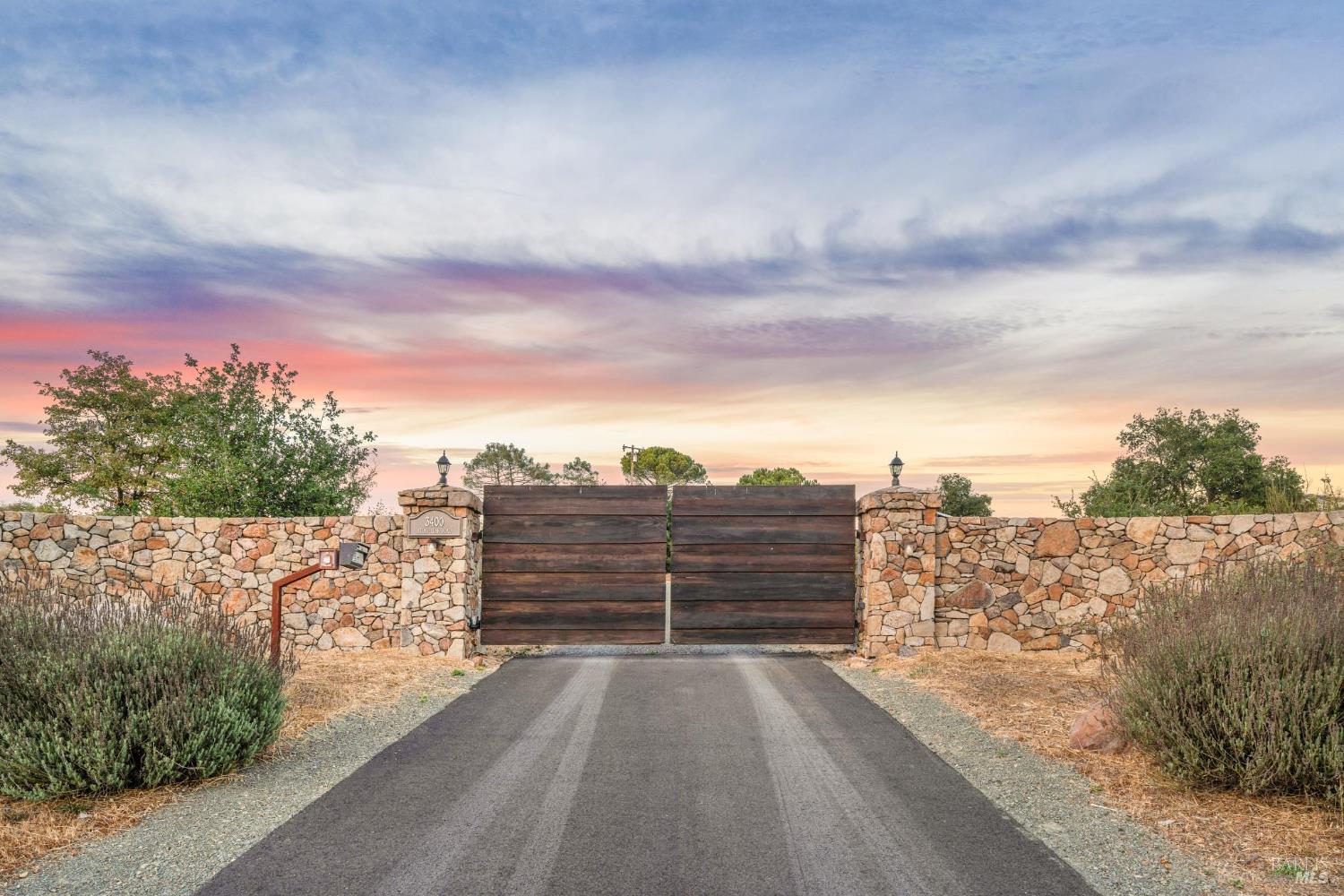 Property photo 26