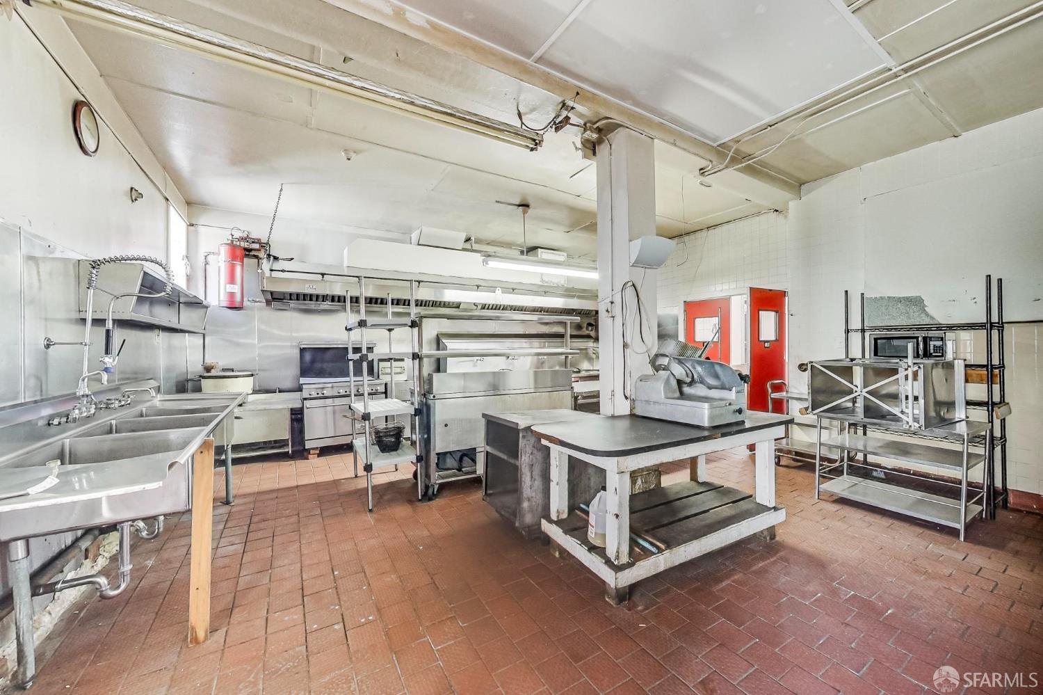 Property photo 16