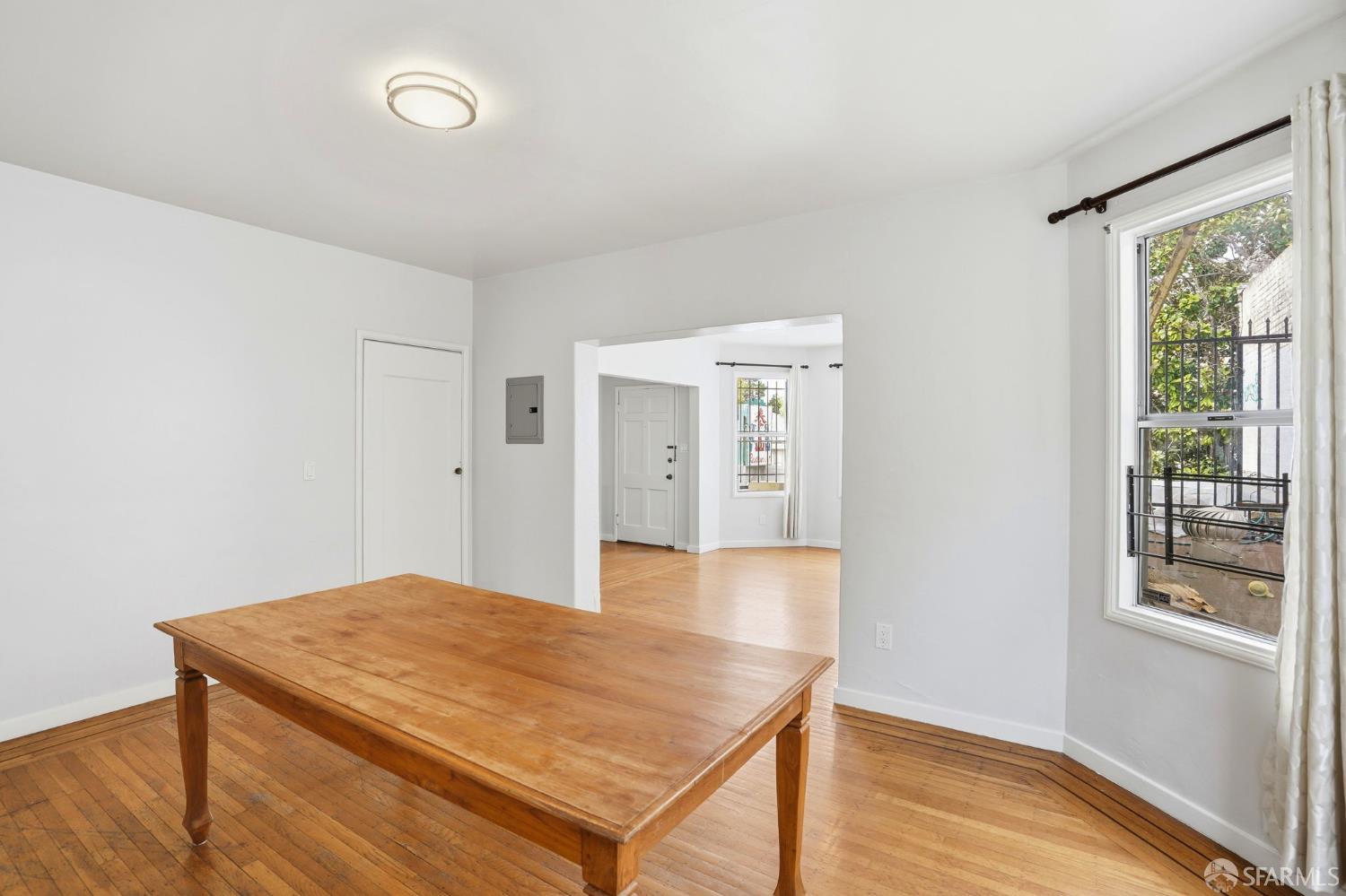 Property photo 35