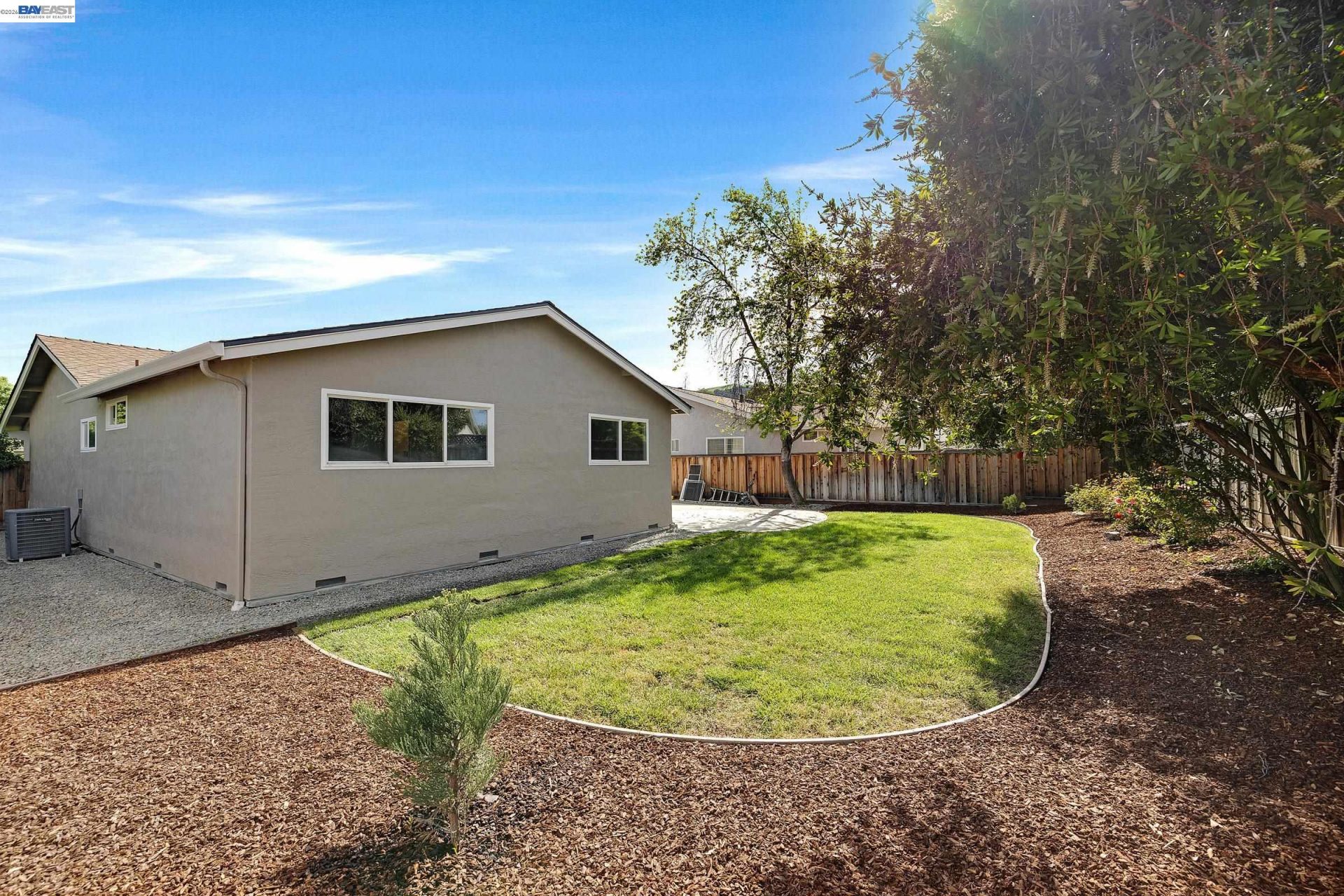 Property photo 32