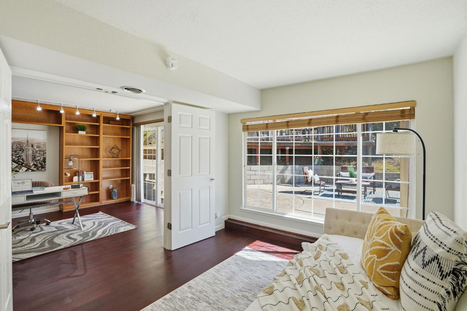 Property photo 31