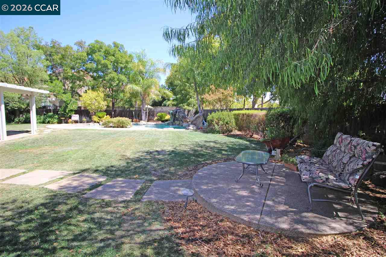 Property photo 31