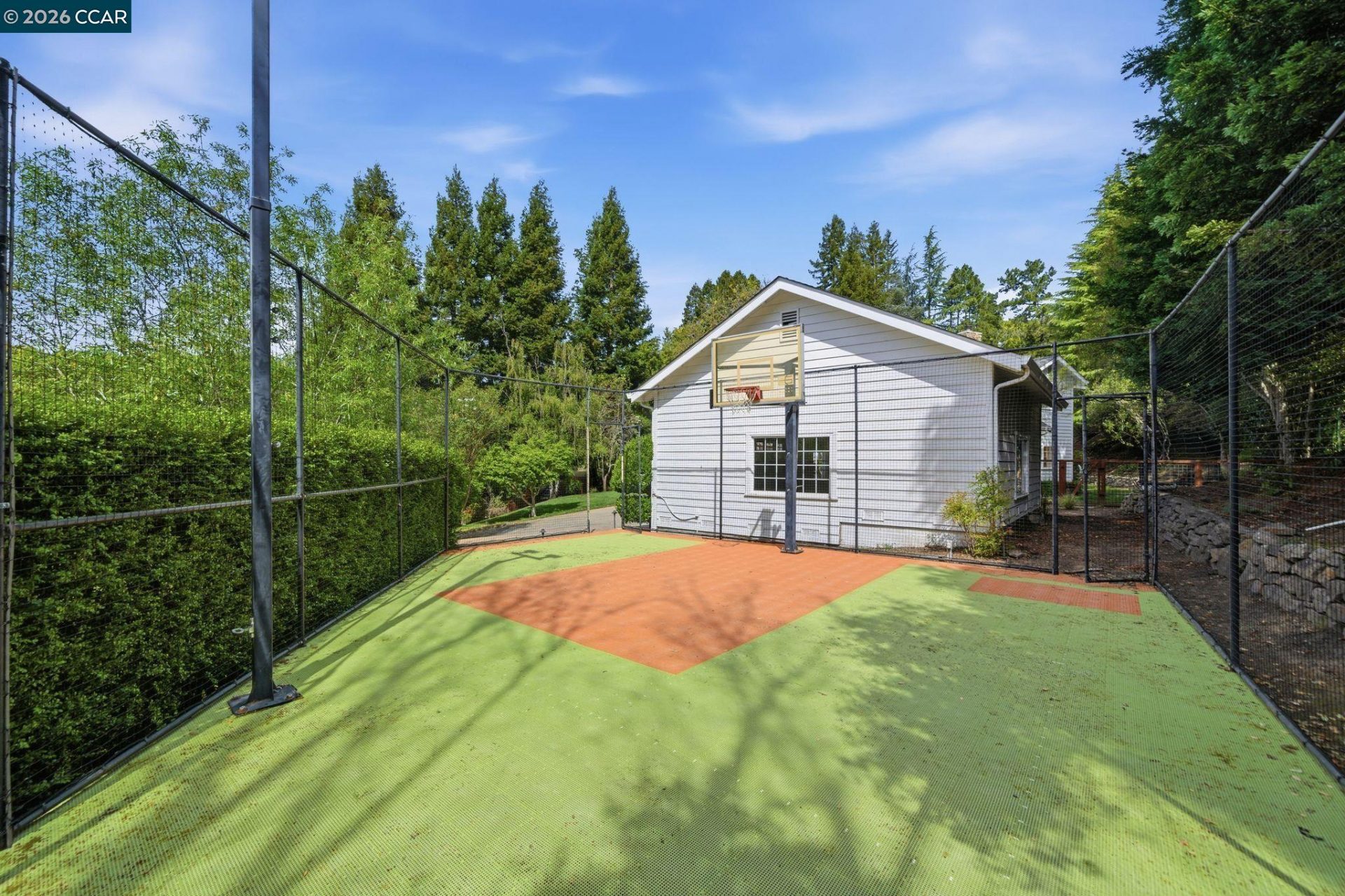 Property photo 38