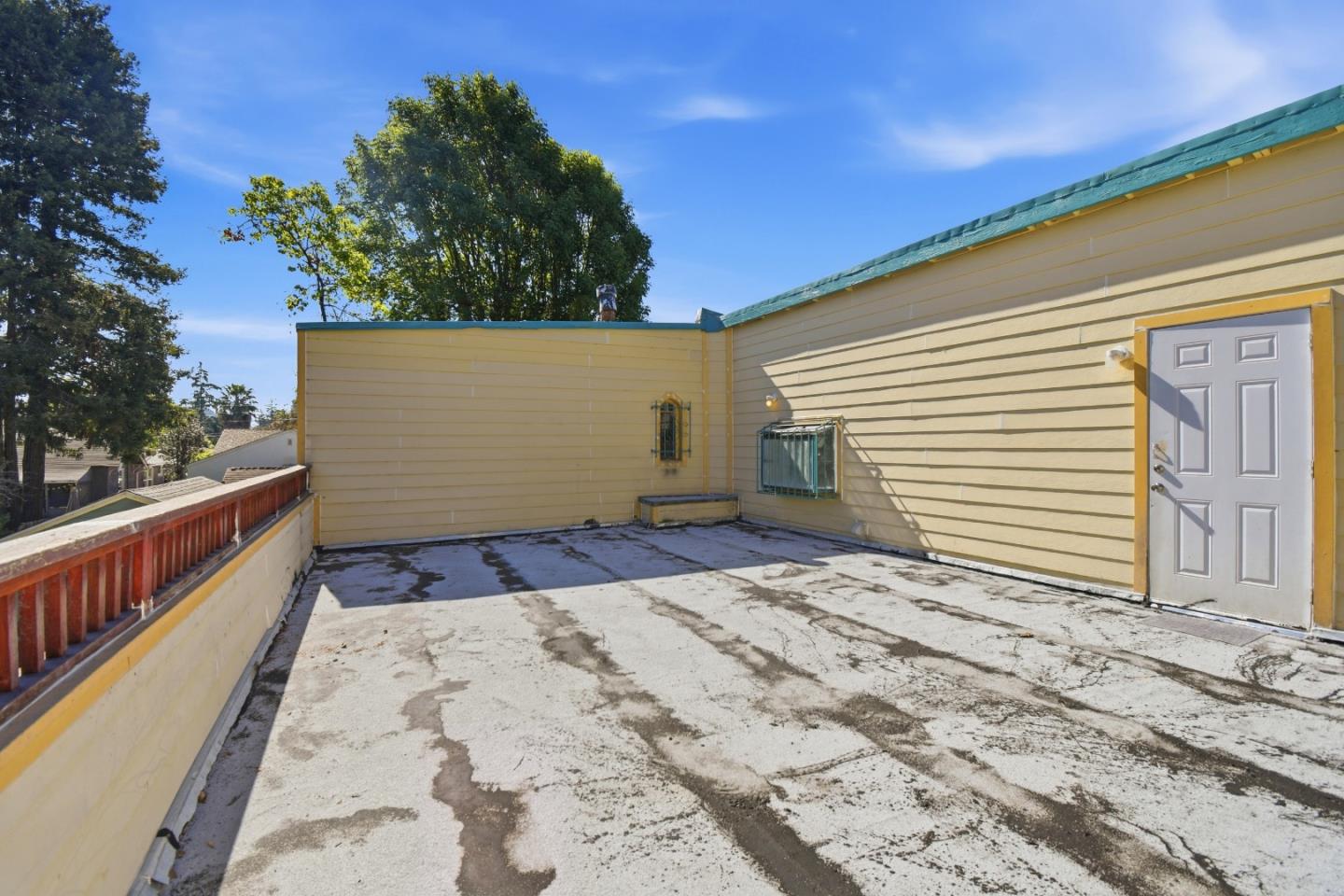 Property photo 44