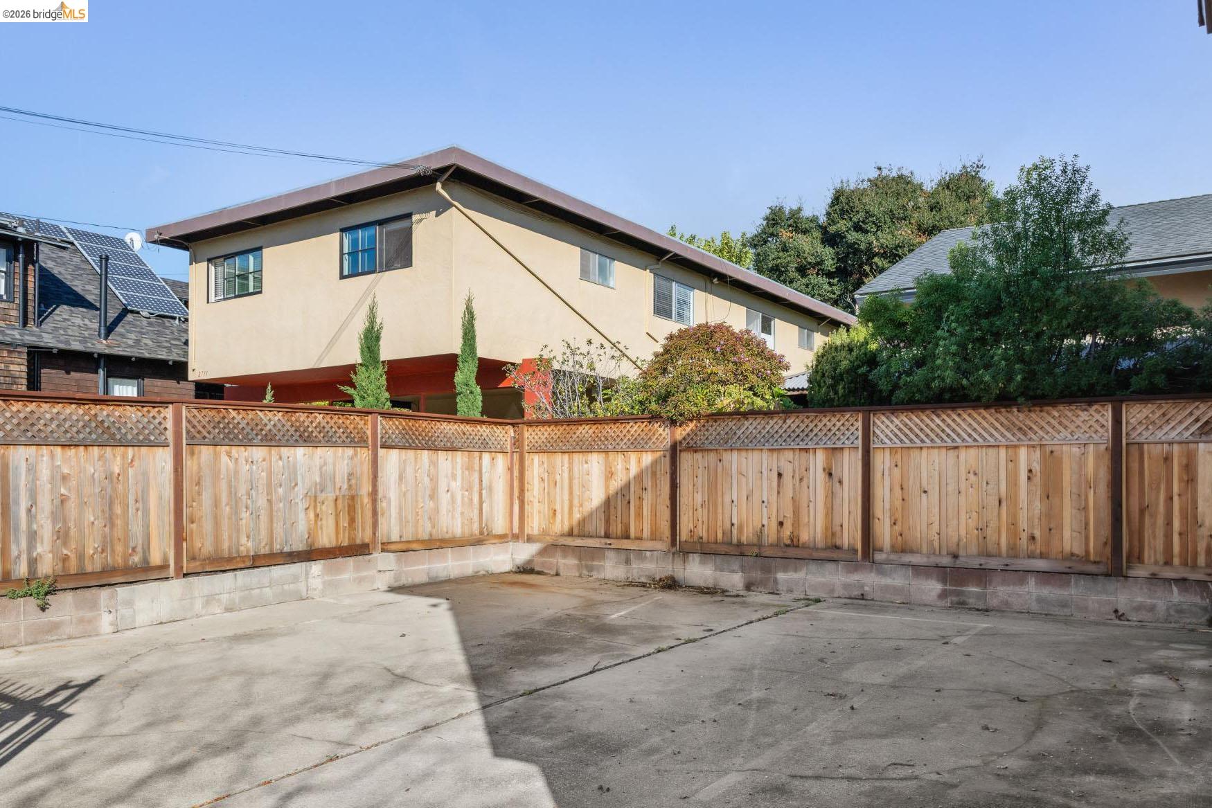 Property photo 35