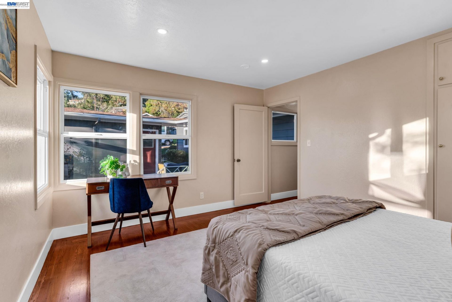 Property photo 32