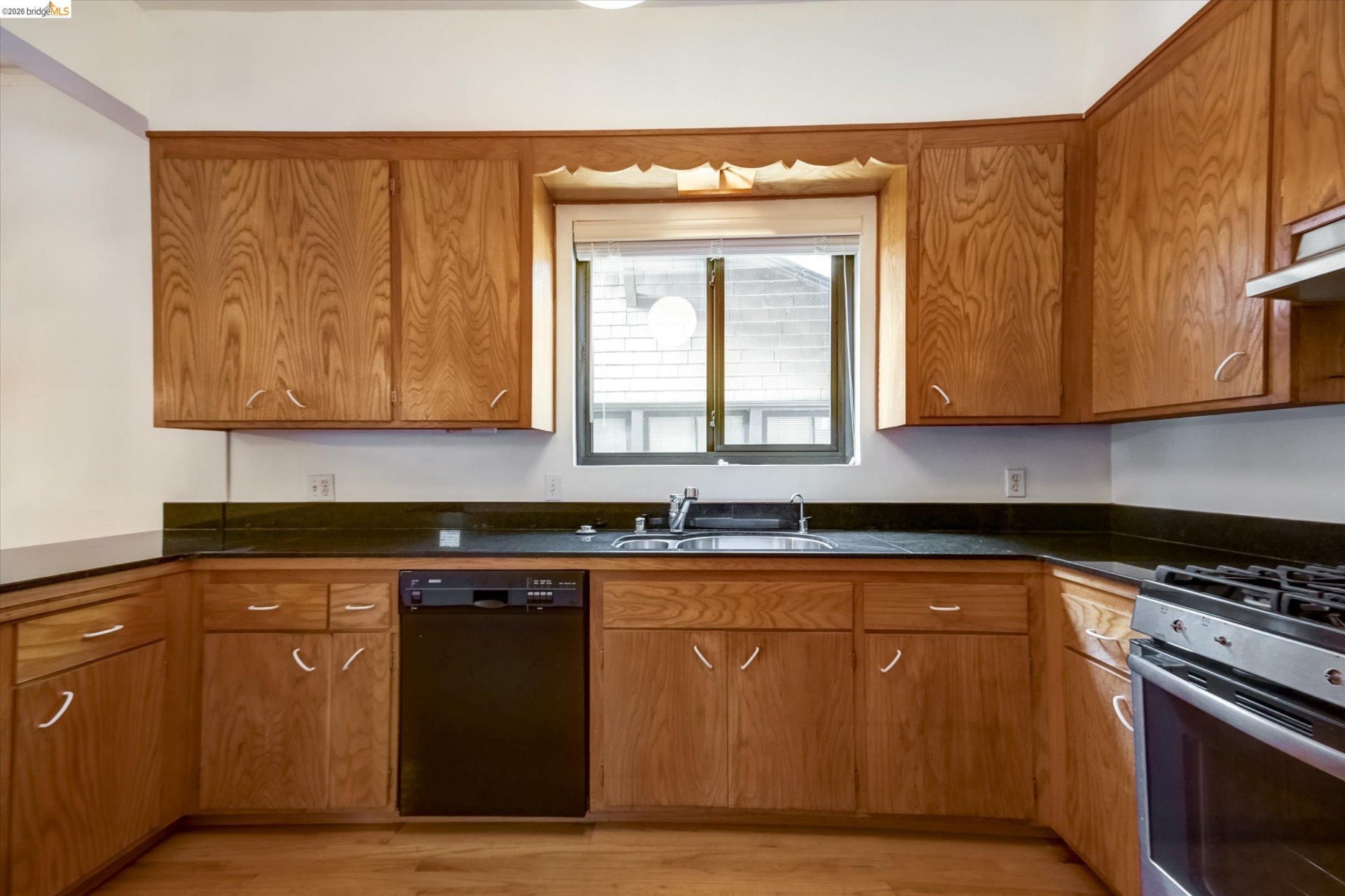 Property photo 50