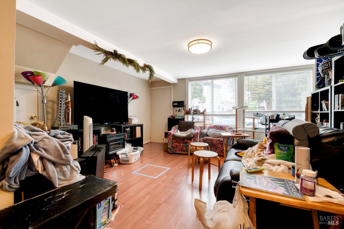 Property photo 34