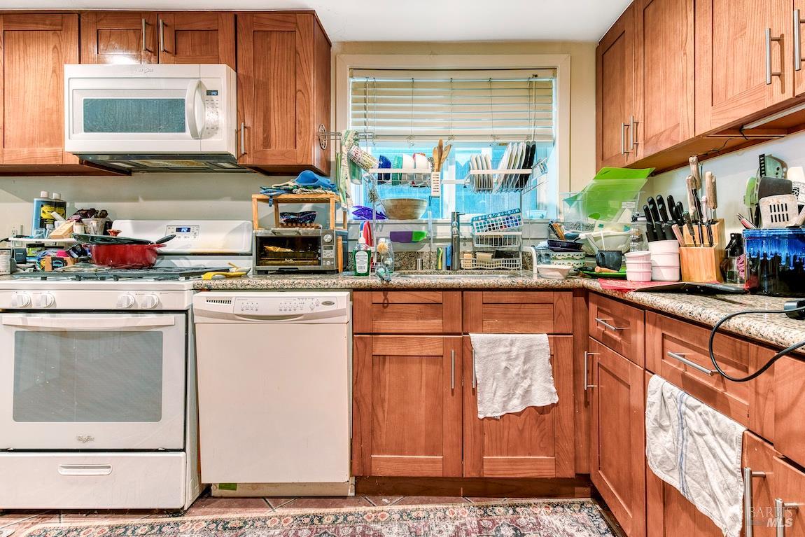 Property photo 38