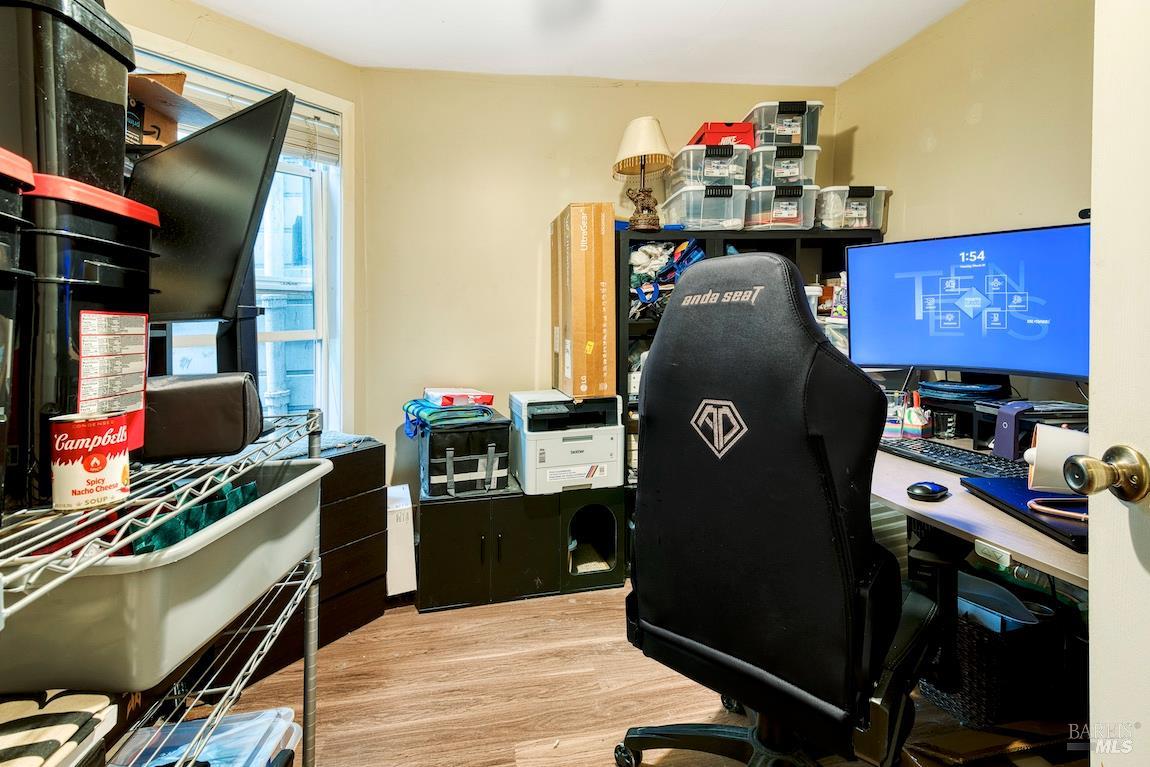 Property photo 43
