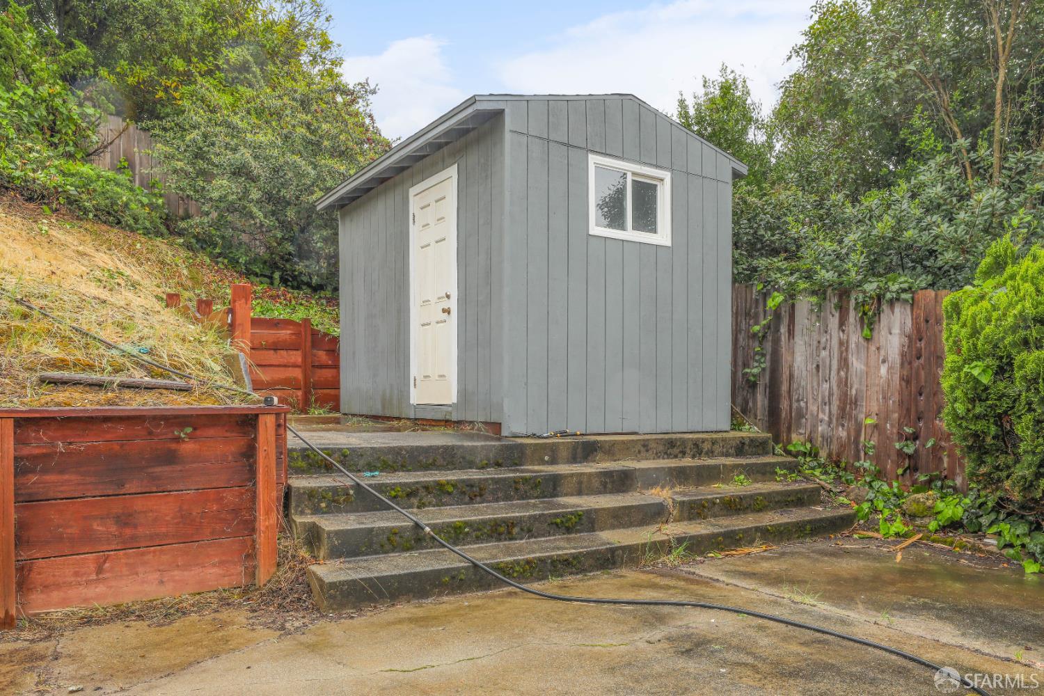 Property photo 43