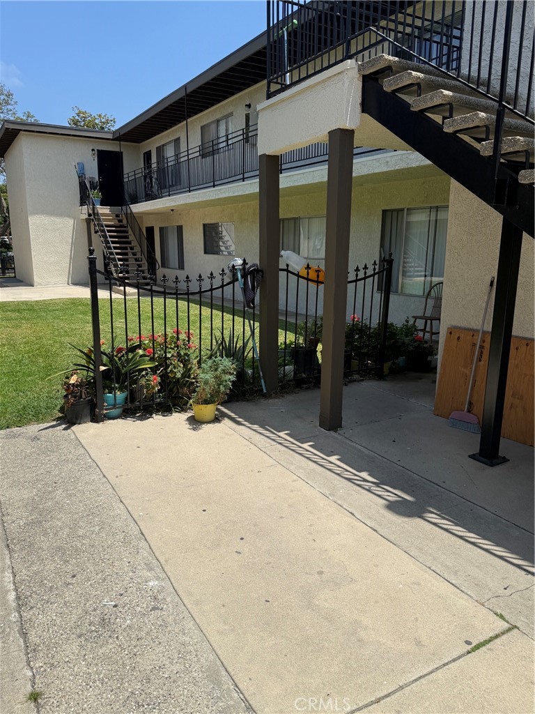 Property photo 24