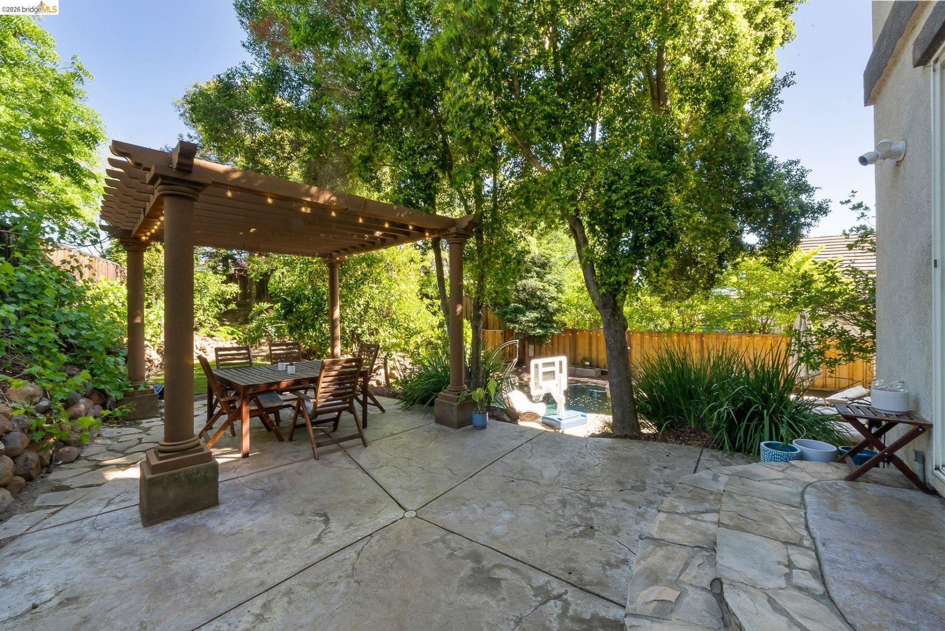Property photo 43