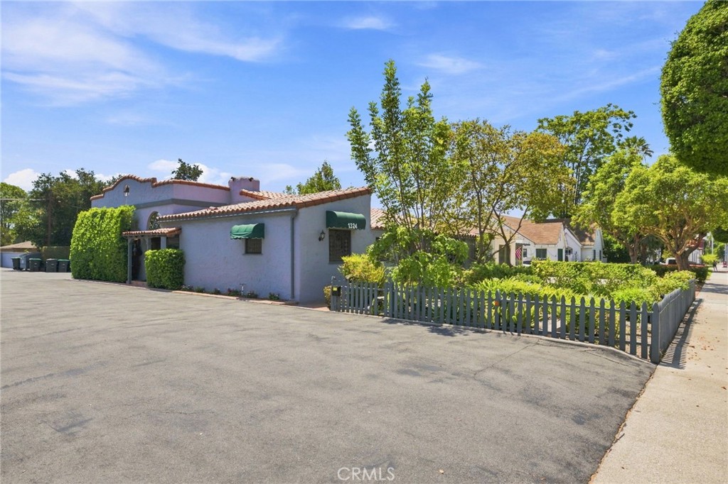 Property photo 33