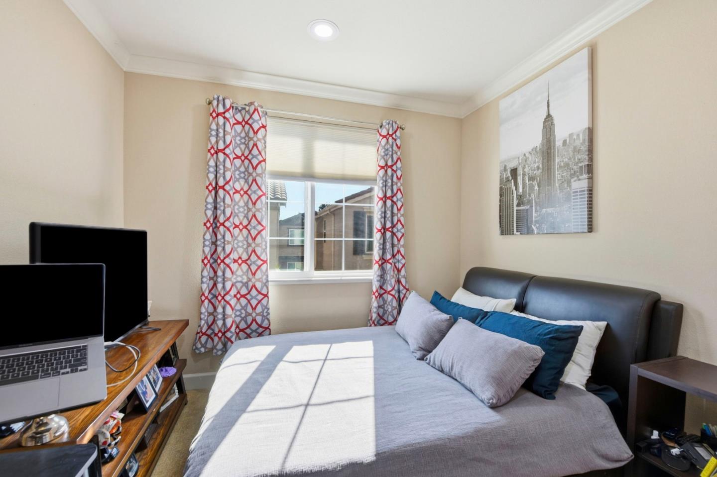 Property photo 32