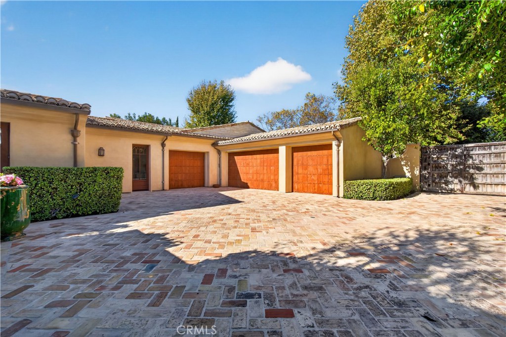 Property photo 48