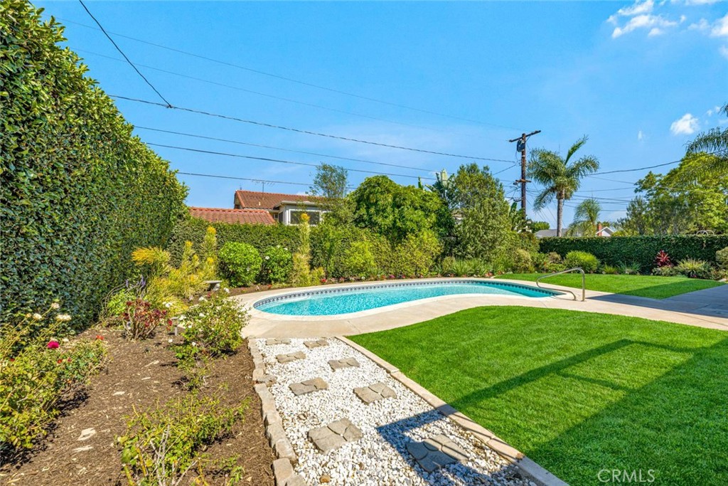 Property photo 28