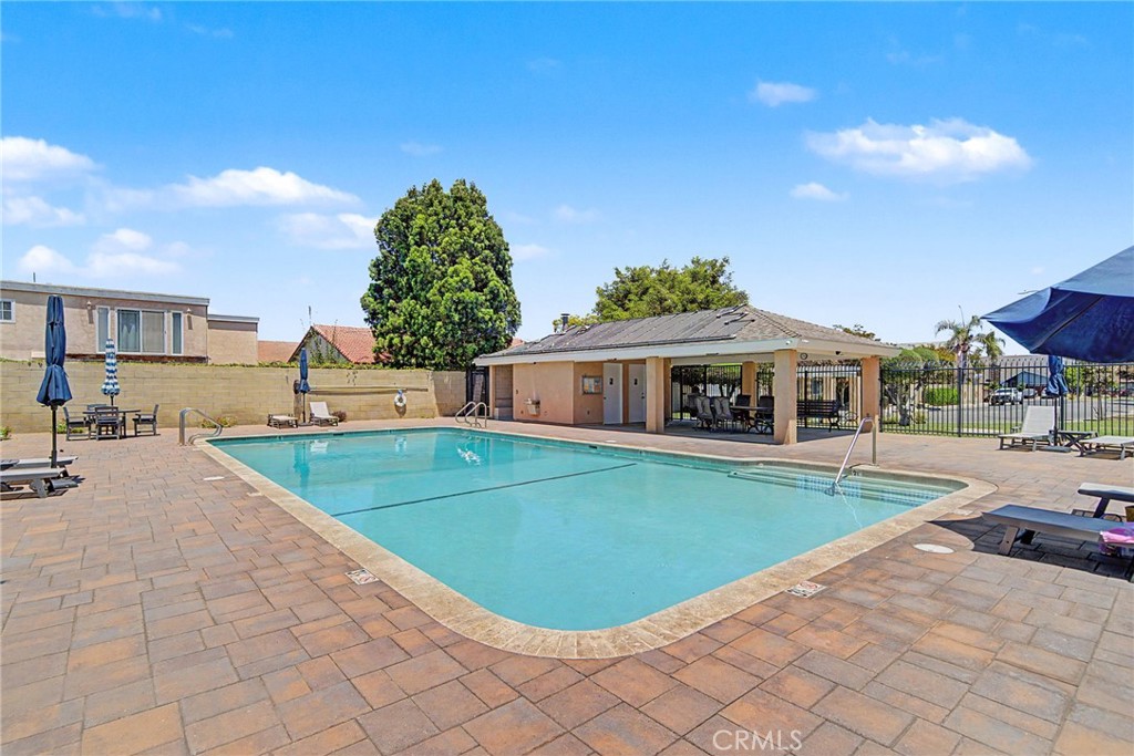 Property photo 38