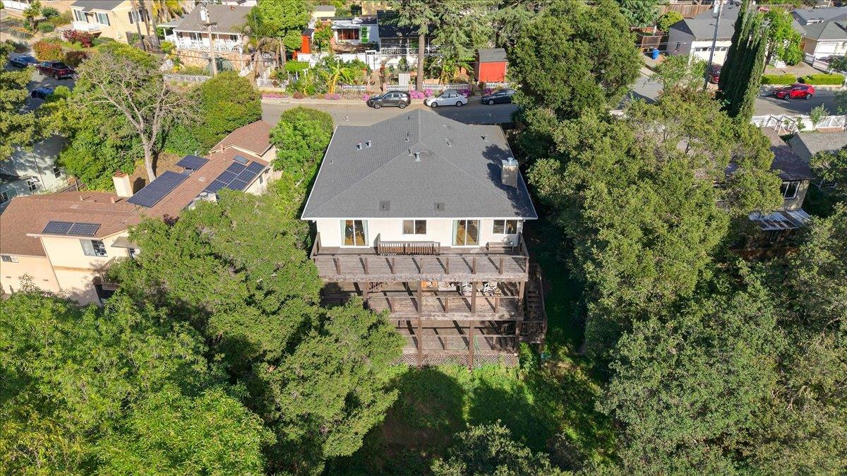 Property photo 38