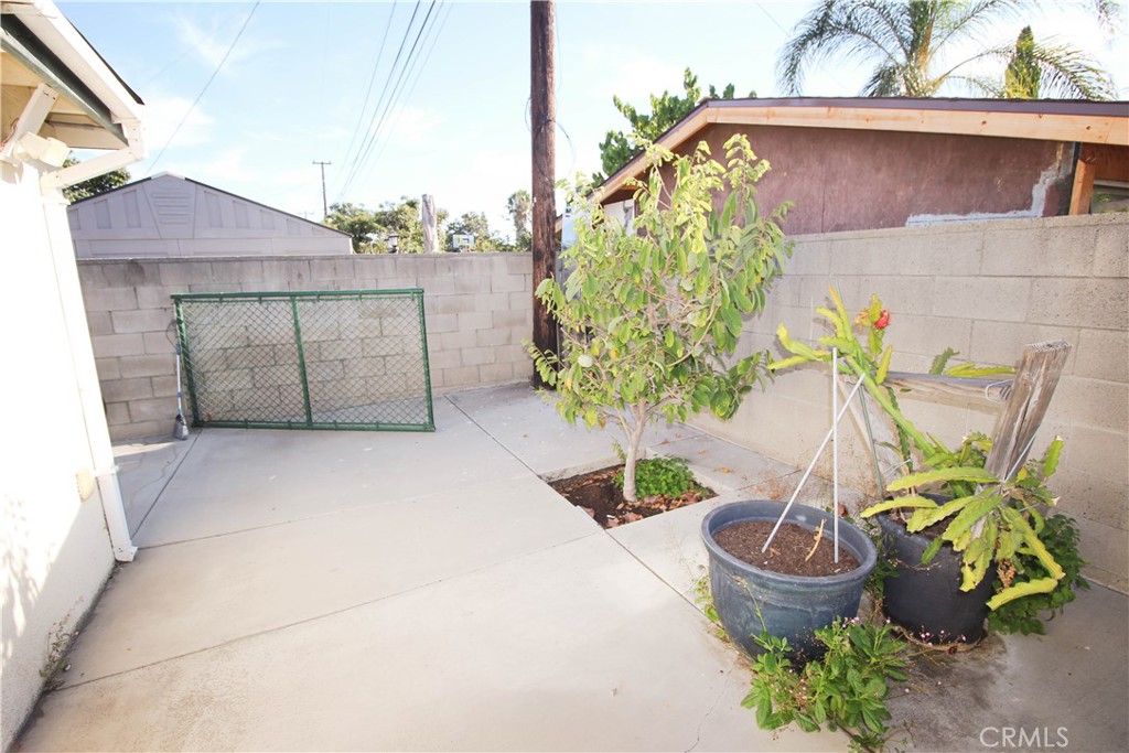 Property photo 35