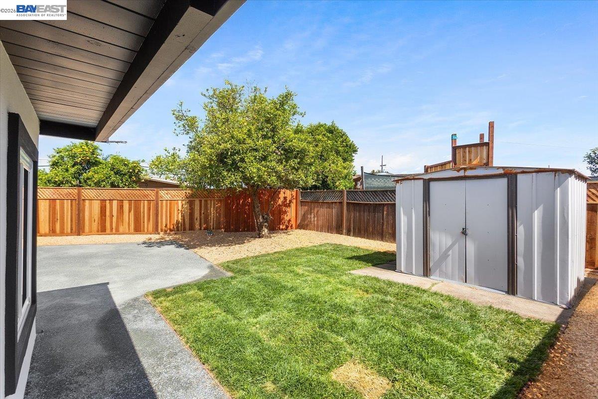 Property photo 34