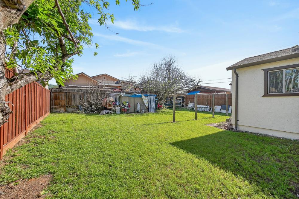 Property photo 37