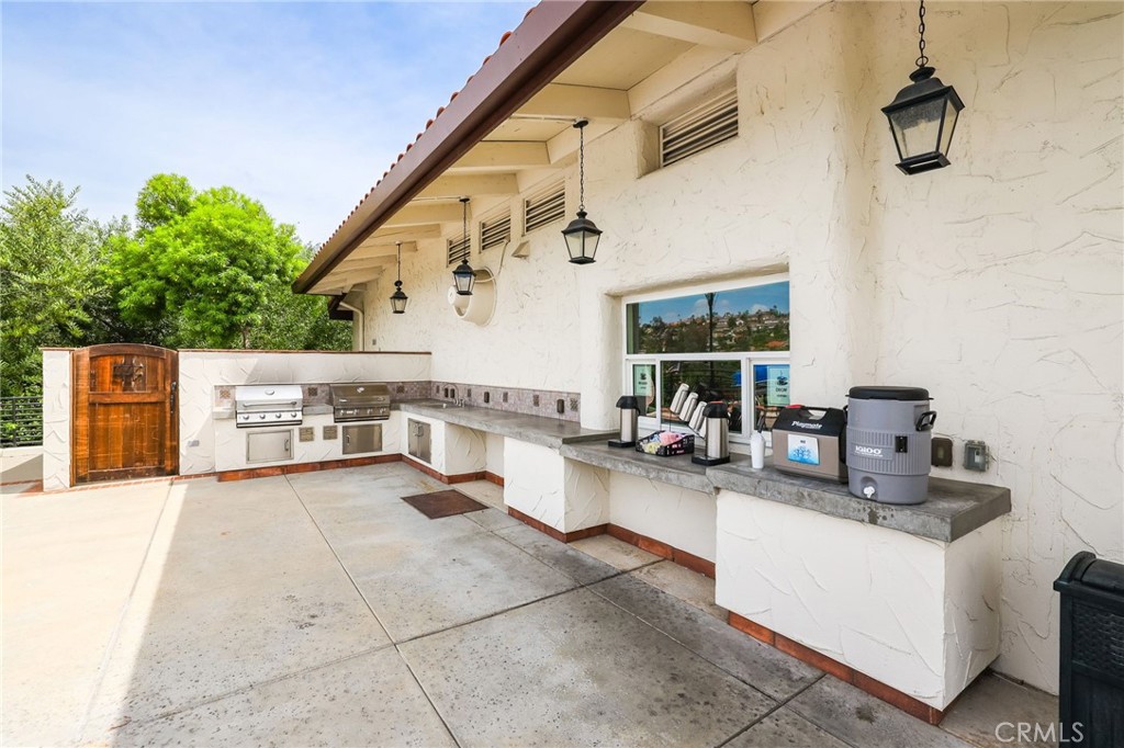 Property photo 40