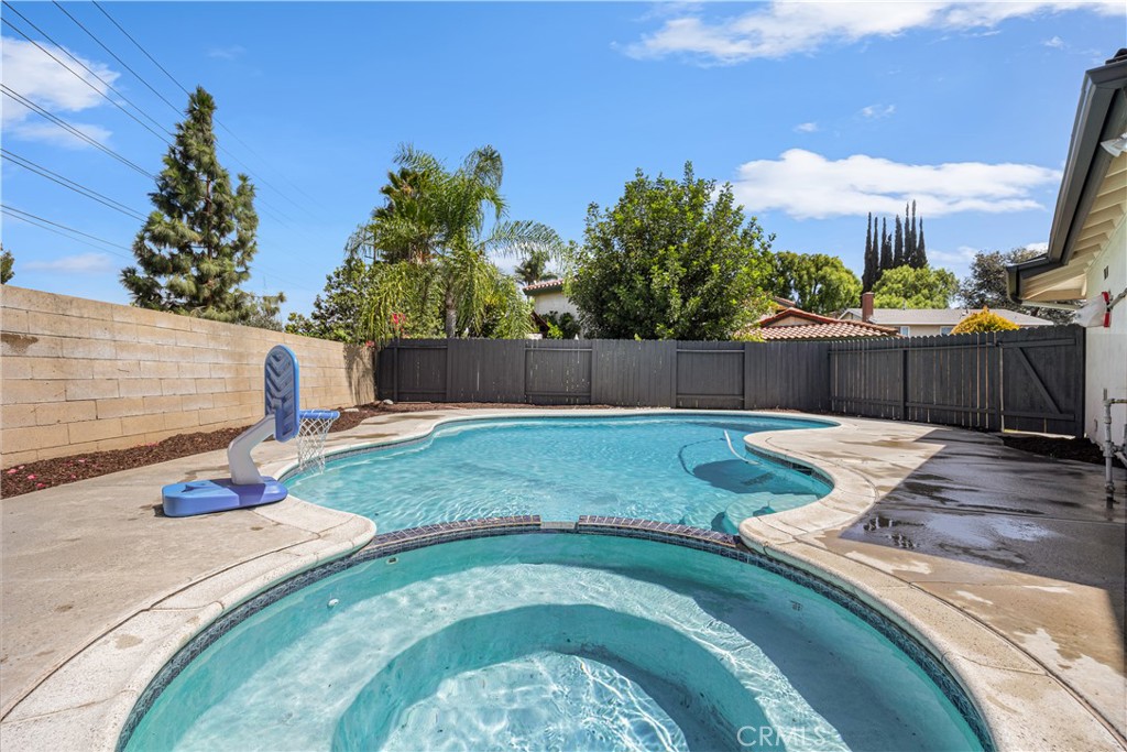 Property photo 51
