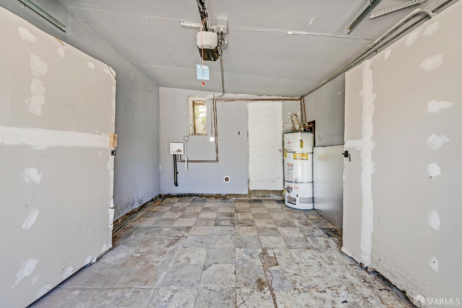 Property photo 34
