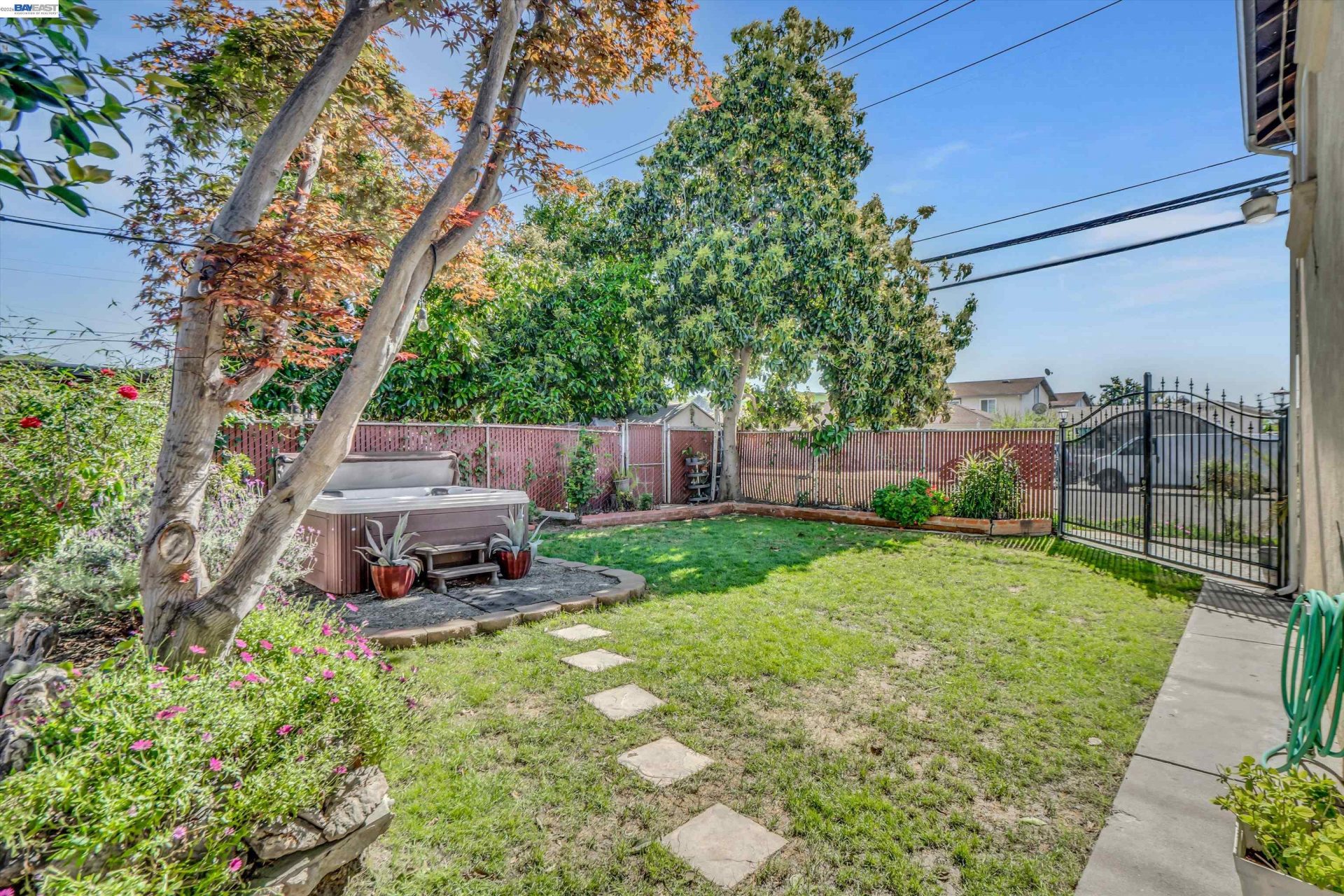Property photo 25