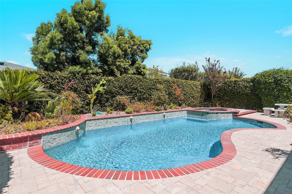 Property photo 37