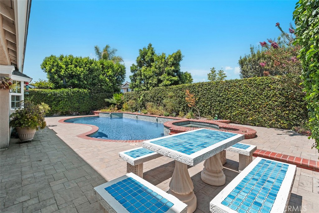 Property photo 38