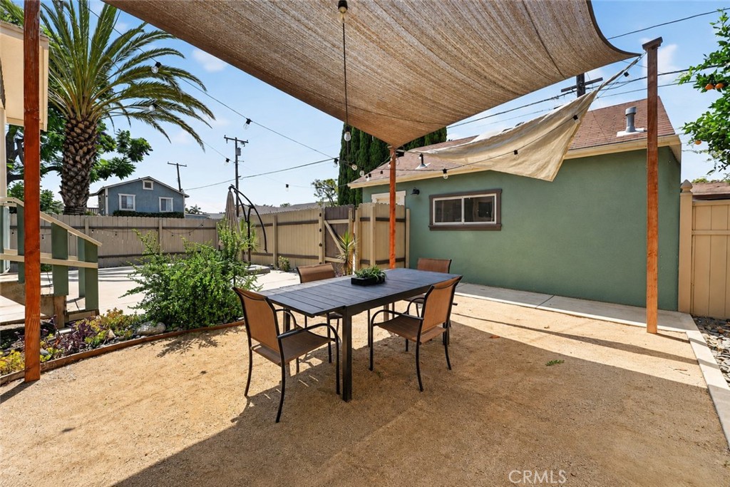 Property photo 38