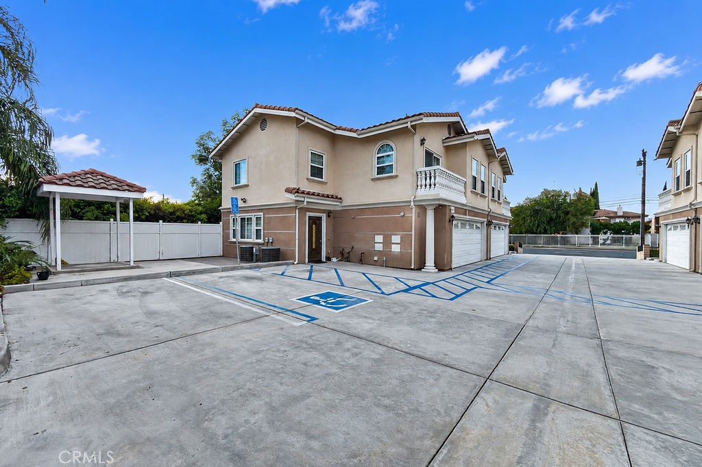 Property photo 38