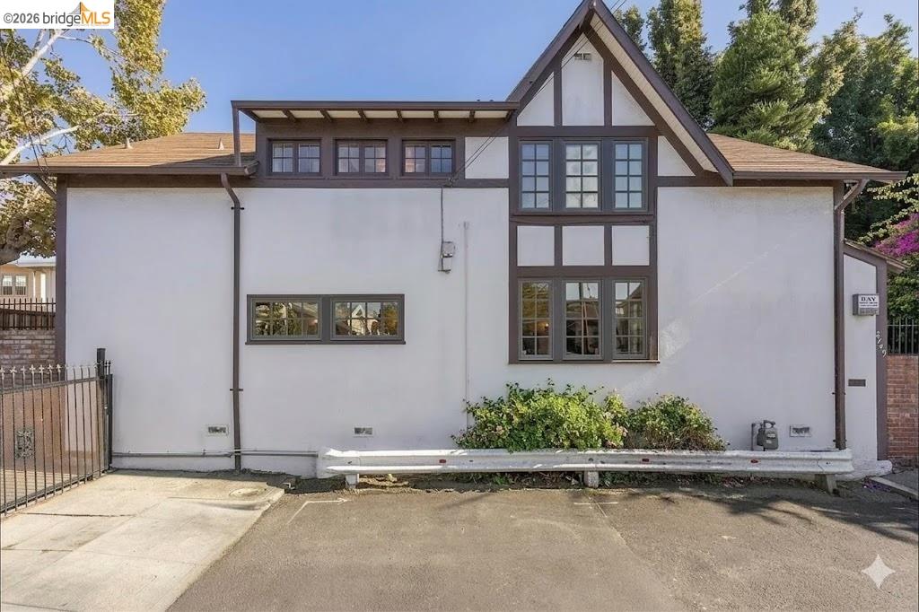 Property photo 40