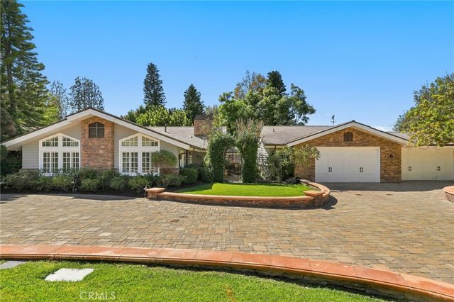 Property photo 38