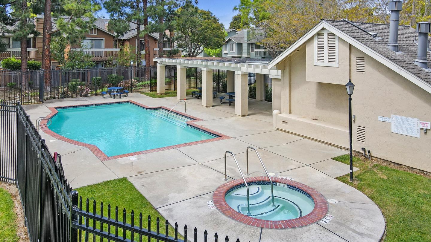 Property photo 38
