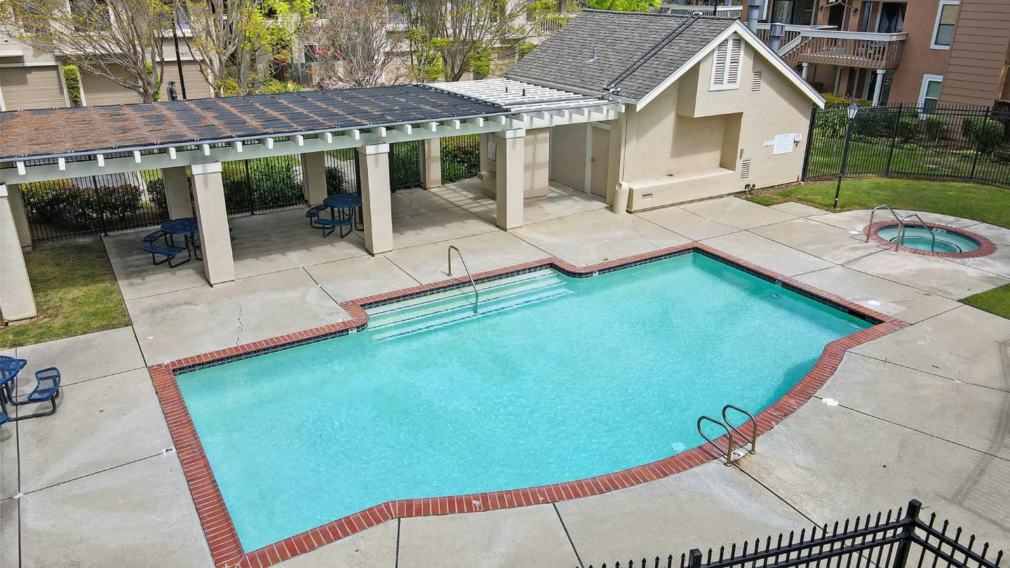 Property photo 39
