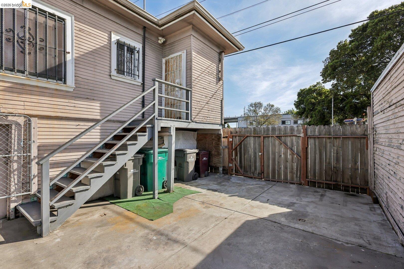Property photo 35
