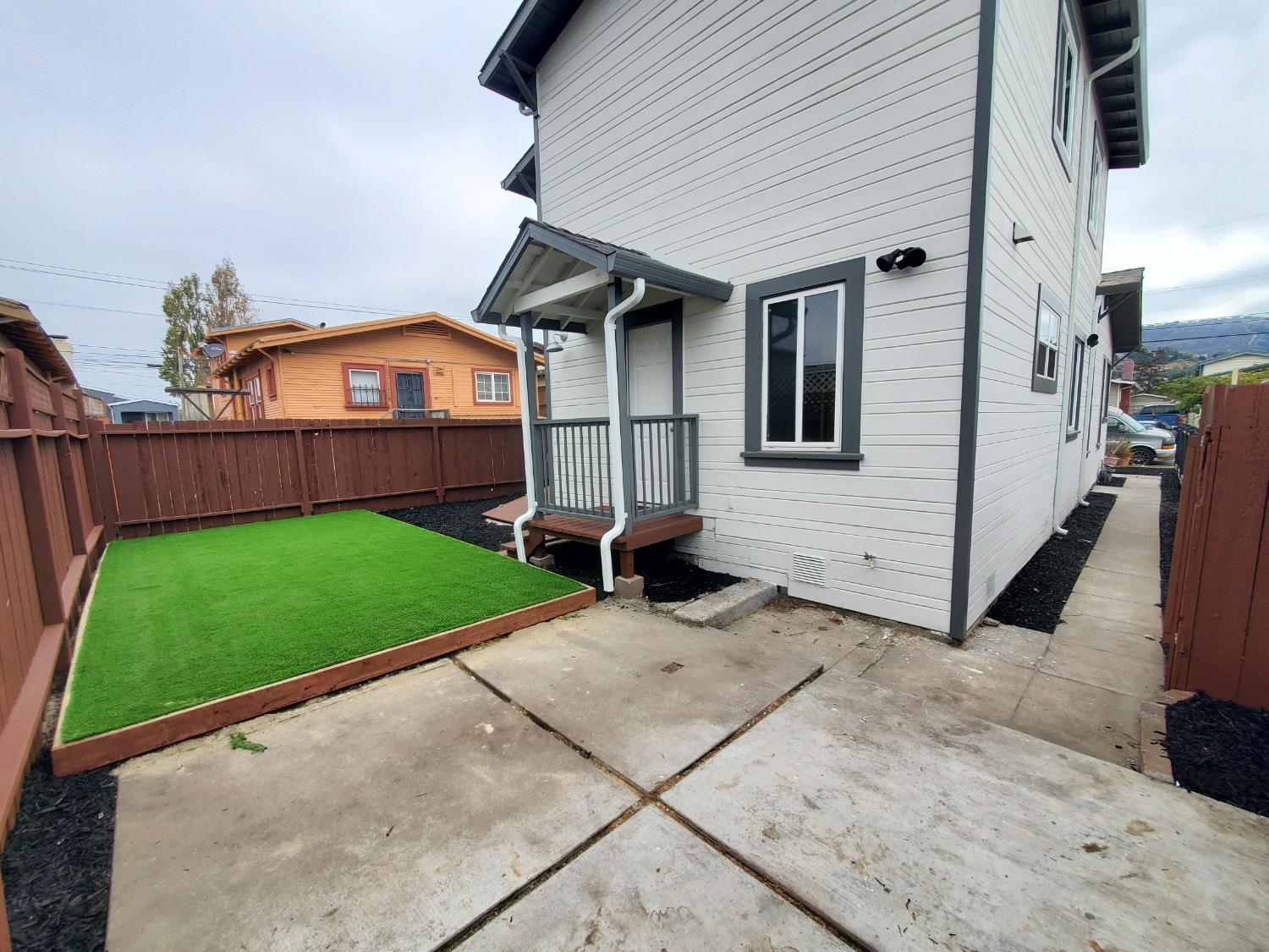 Property photo 44