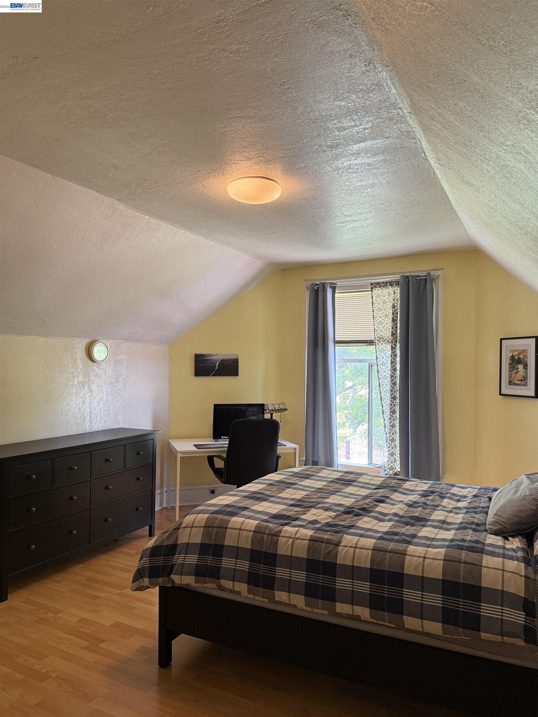 Property photo 36