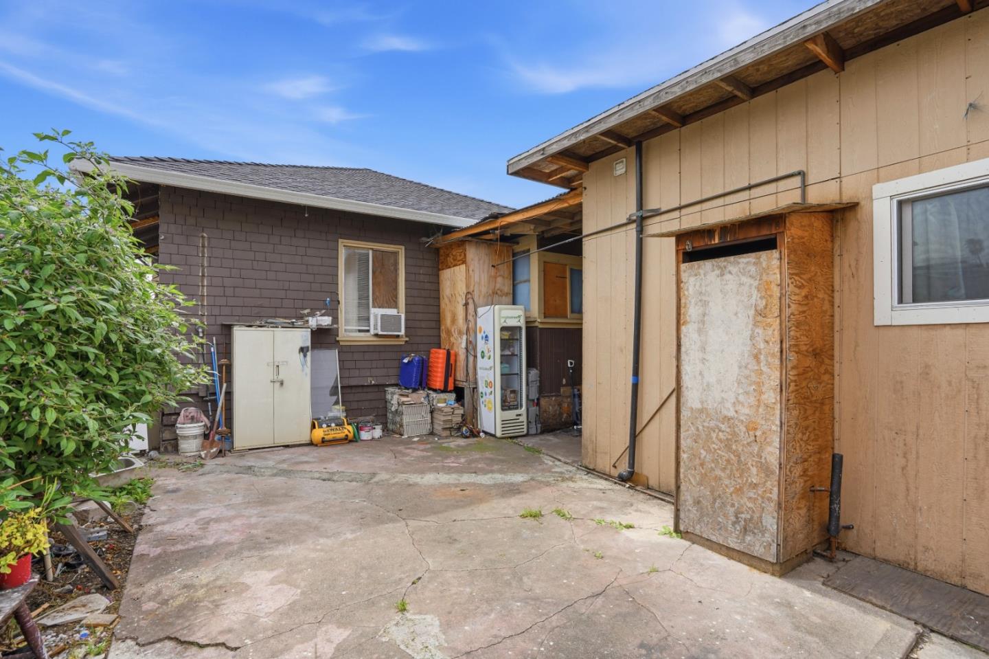 Property photo 48