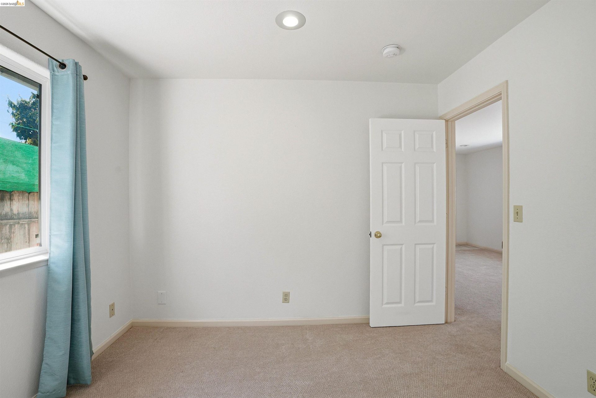 Property photo 43