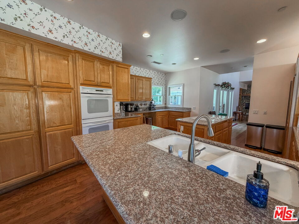 Property photo 42