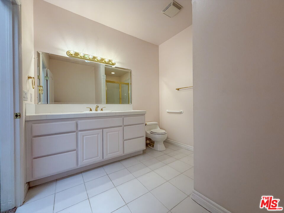 Property photo 48