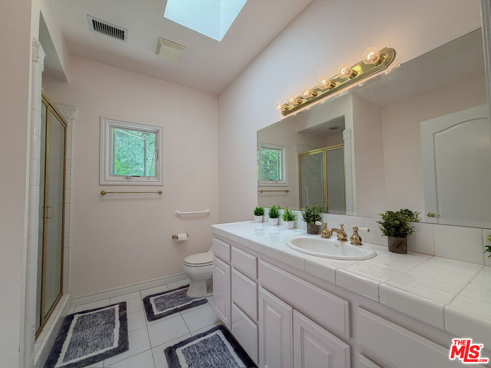 Property photo 51