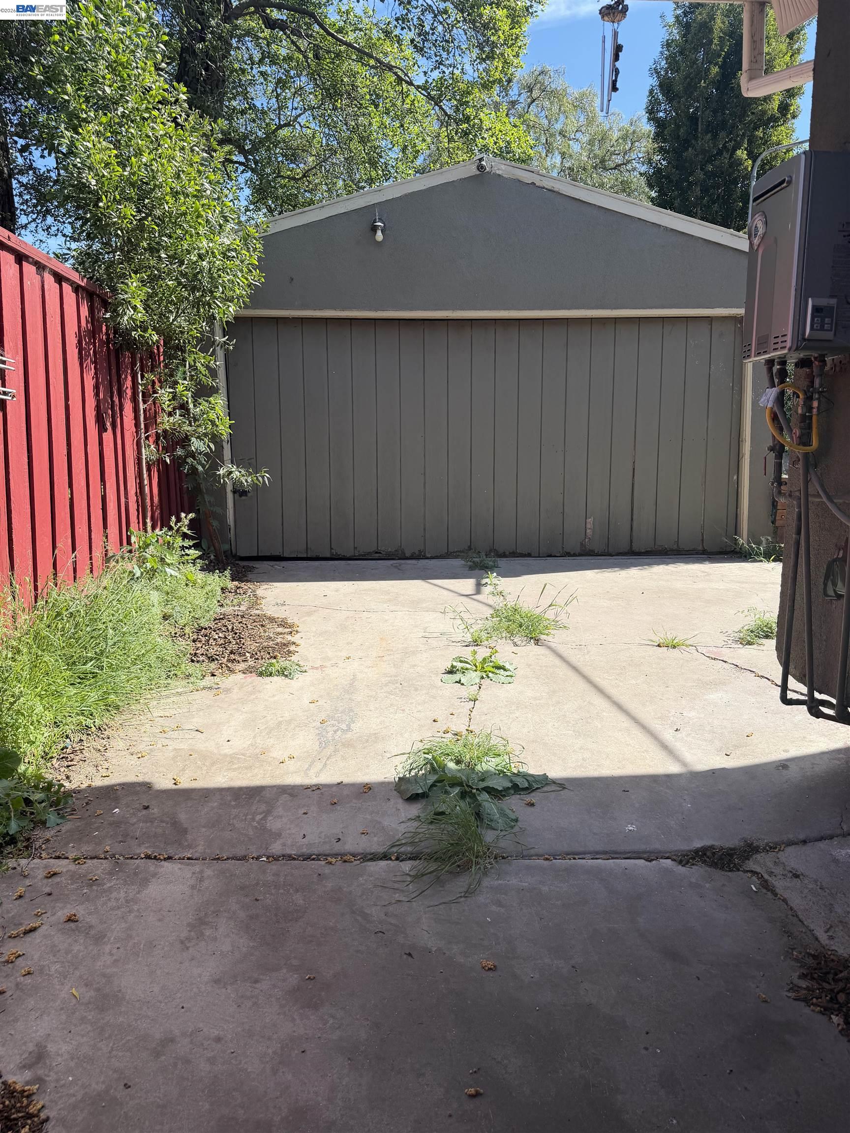 Property photo 22